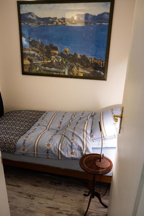 Les Cypres Apartment Vevey Bagian luar foto